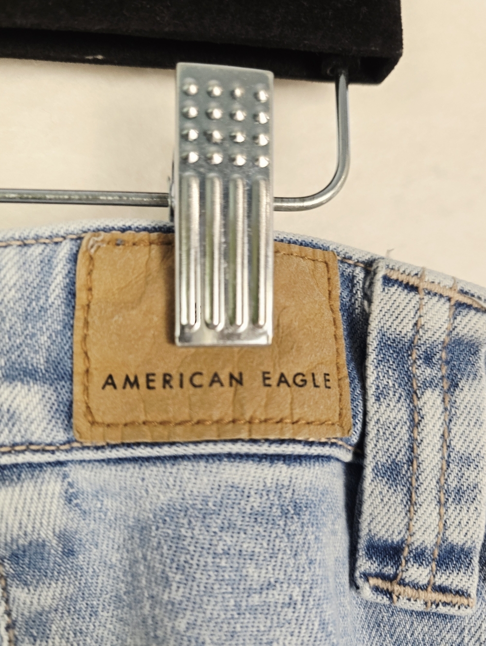 American Eagle High Waist Baggybwide Leg Stretch Light Wash Jeans. Ladies 16 - Picture 10 of 16